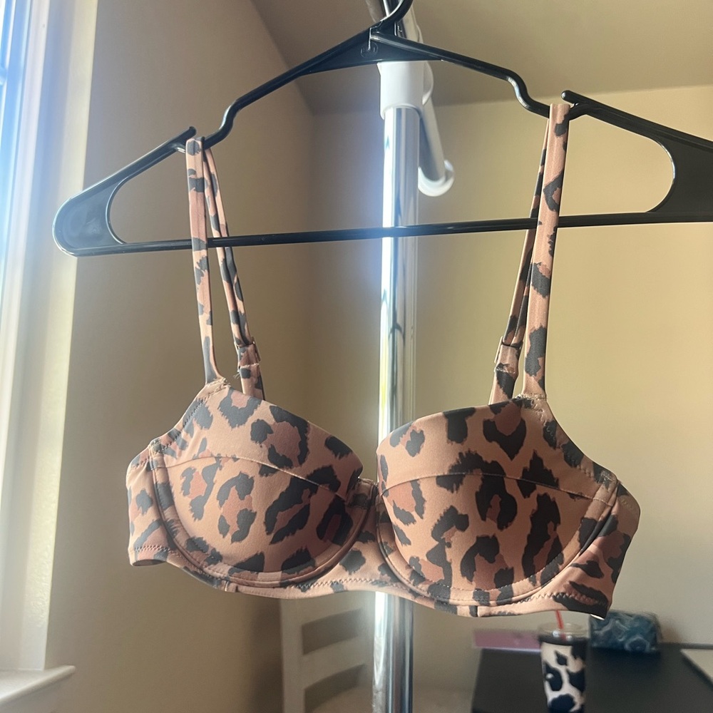 Aerie Leopard Print Swimsuit Top